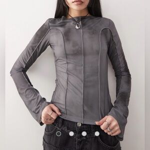 Weekday Blur Print Long Sleeve Semi Sheer Stretchy Top Dark Grey Size XS NWT’s